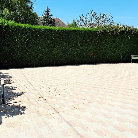 Holiday home Les Trois Palmiers - Jardin & Privatifs Les Breviaires