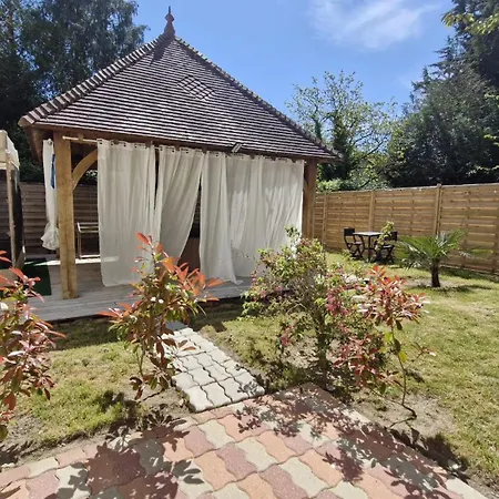 Les Trois Palmiers - Jardin Privatifs * Les Breviaires